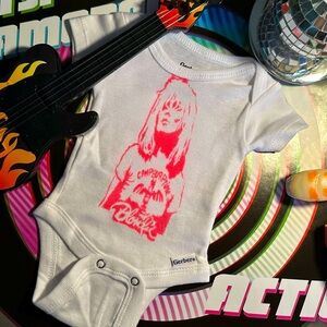 BLONDIE Debbie Harry inspired Camp Funtime soft graffiti baby onesie Preemie